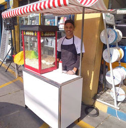 locação de barraquinhas para festas, eventos corporativos e portas de lojas