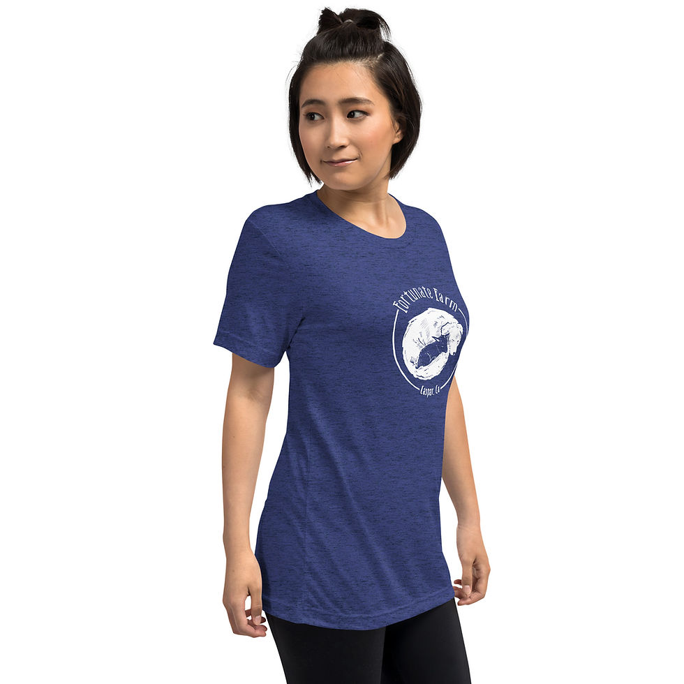 Thumbnail: Chego Logo t-shirt