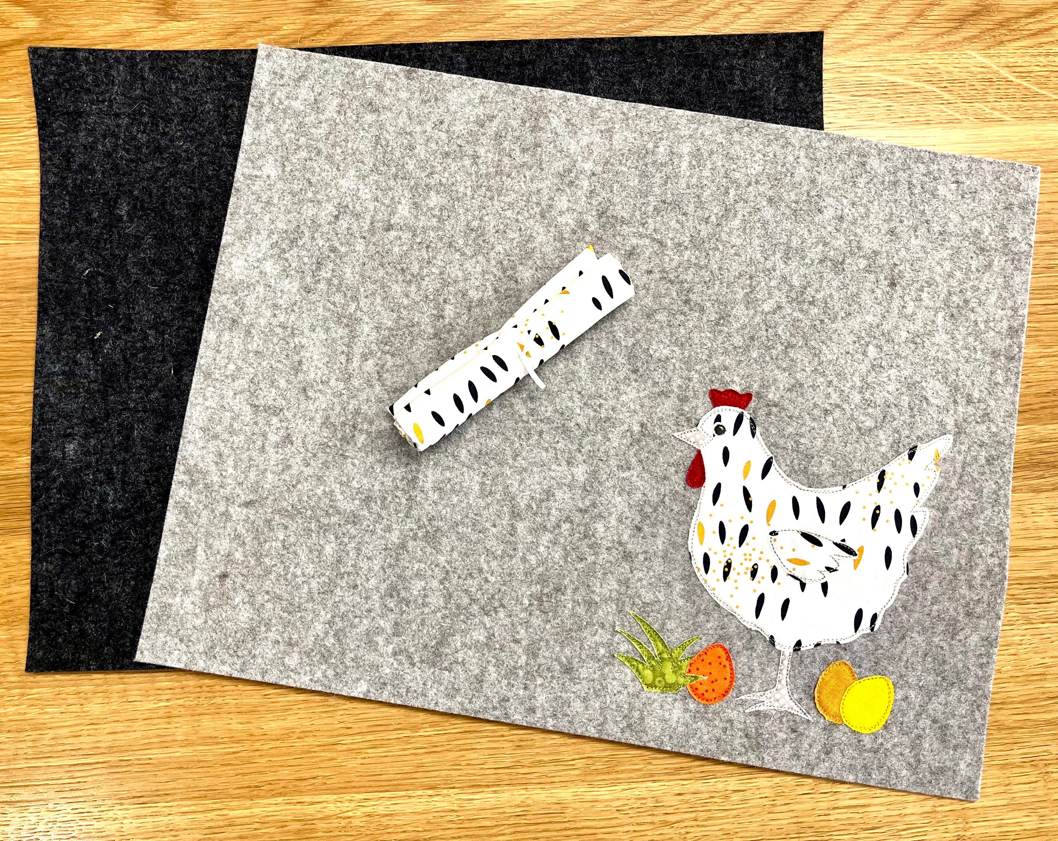 Näh-Kit "Huhn im Osterglück" (einfach)