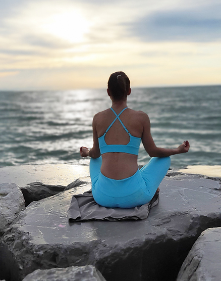 Gabriele Schick bei der Meditation