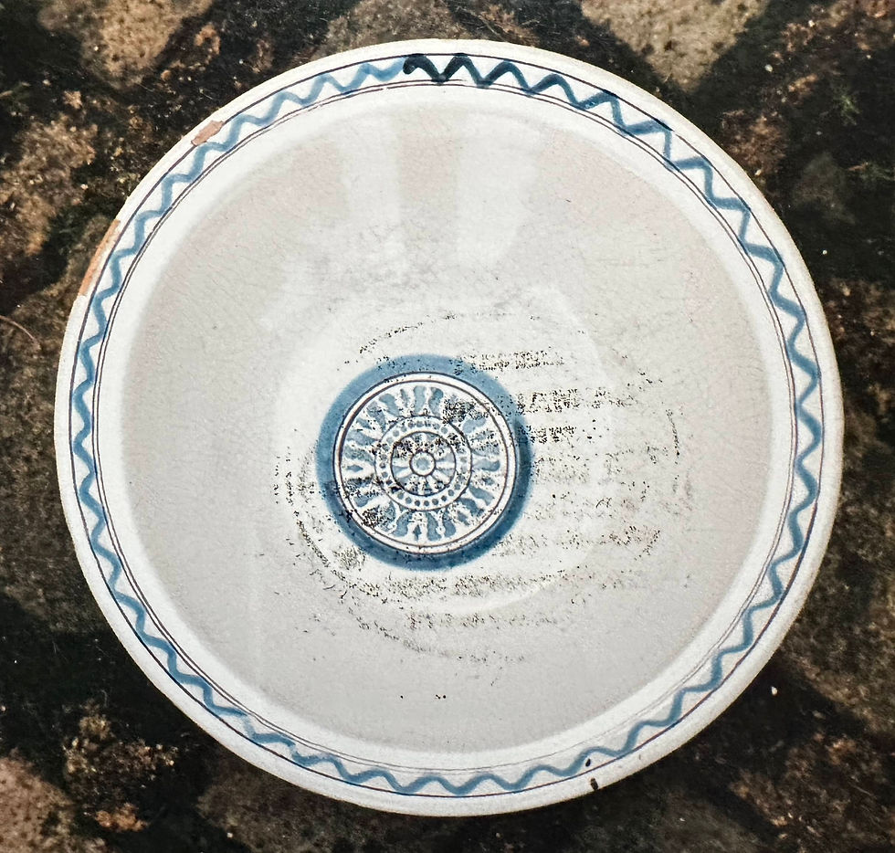 7 Faïence de Beauvais XIXe - Plat rond