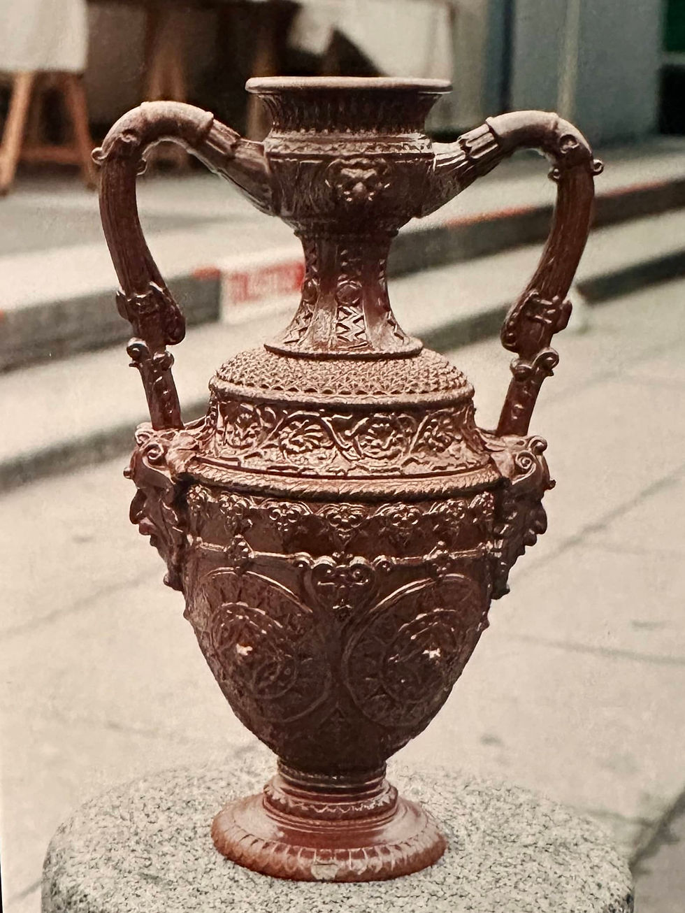 2(d) Jules Ziegler - Vase.jpg