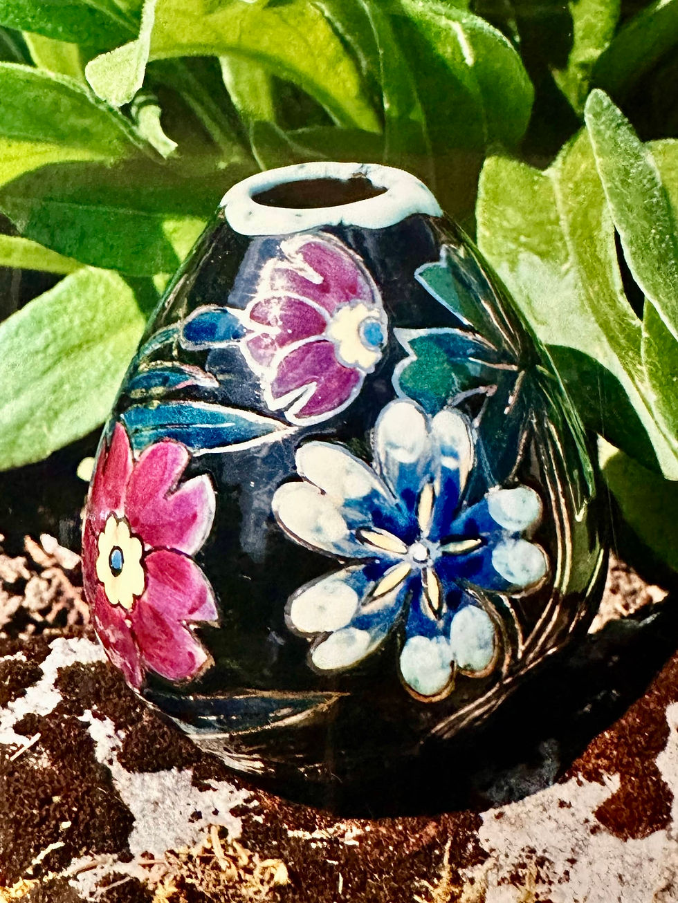 12 Pierre Pissareff - Vase.jpg