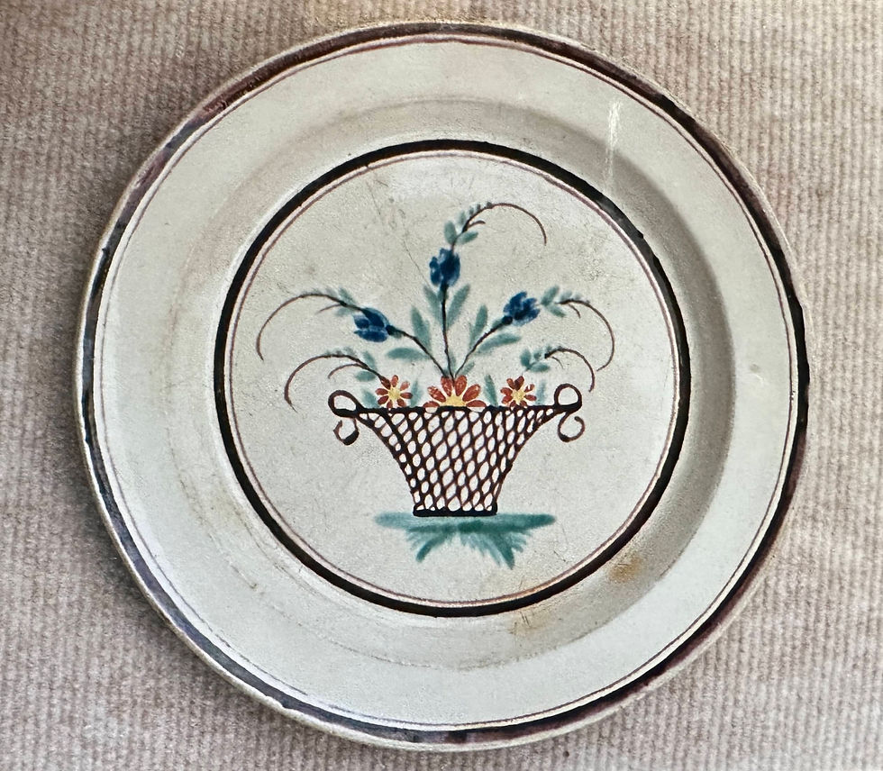 88 Faïence fine de Forges XIXe - Assiette Panier fleuri