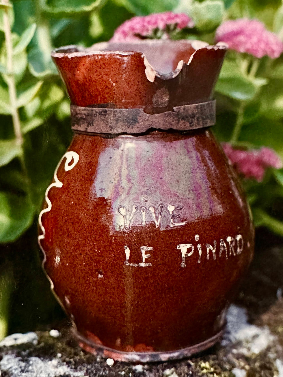 32(a) Terres vernissées diverses - Pichet.jpg