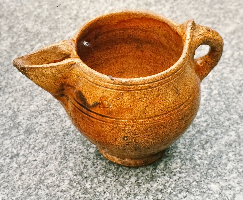 66 Terres vernissées diverses - Objets divers (piece deplace).jpg