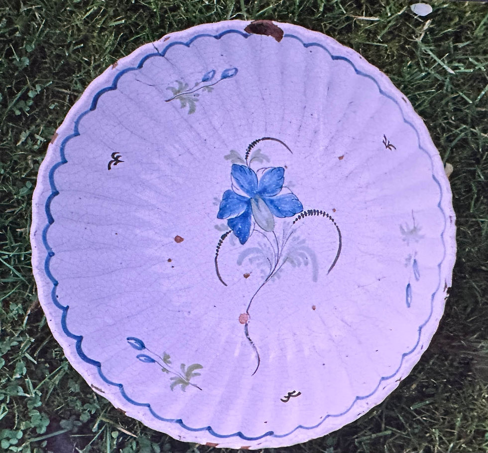 9 Faïence de Beauvais XIXe - Saladier