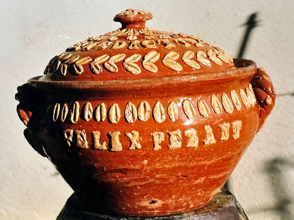 8 Terres vernissées normandes - Objet divers.jpg