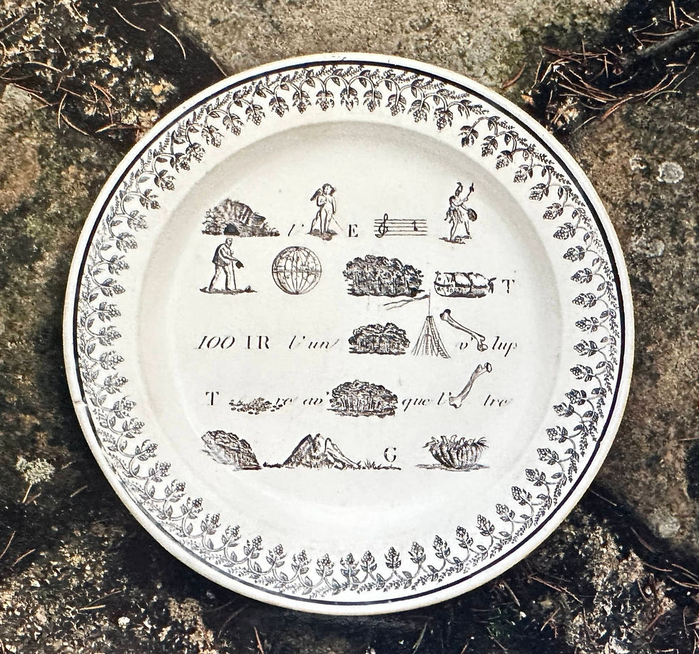 147 Faïence fine XIXe décor central par transfert