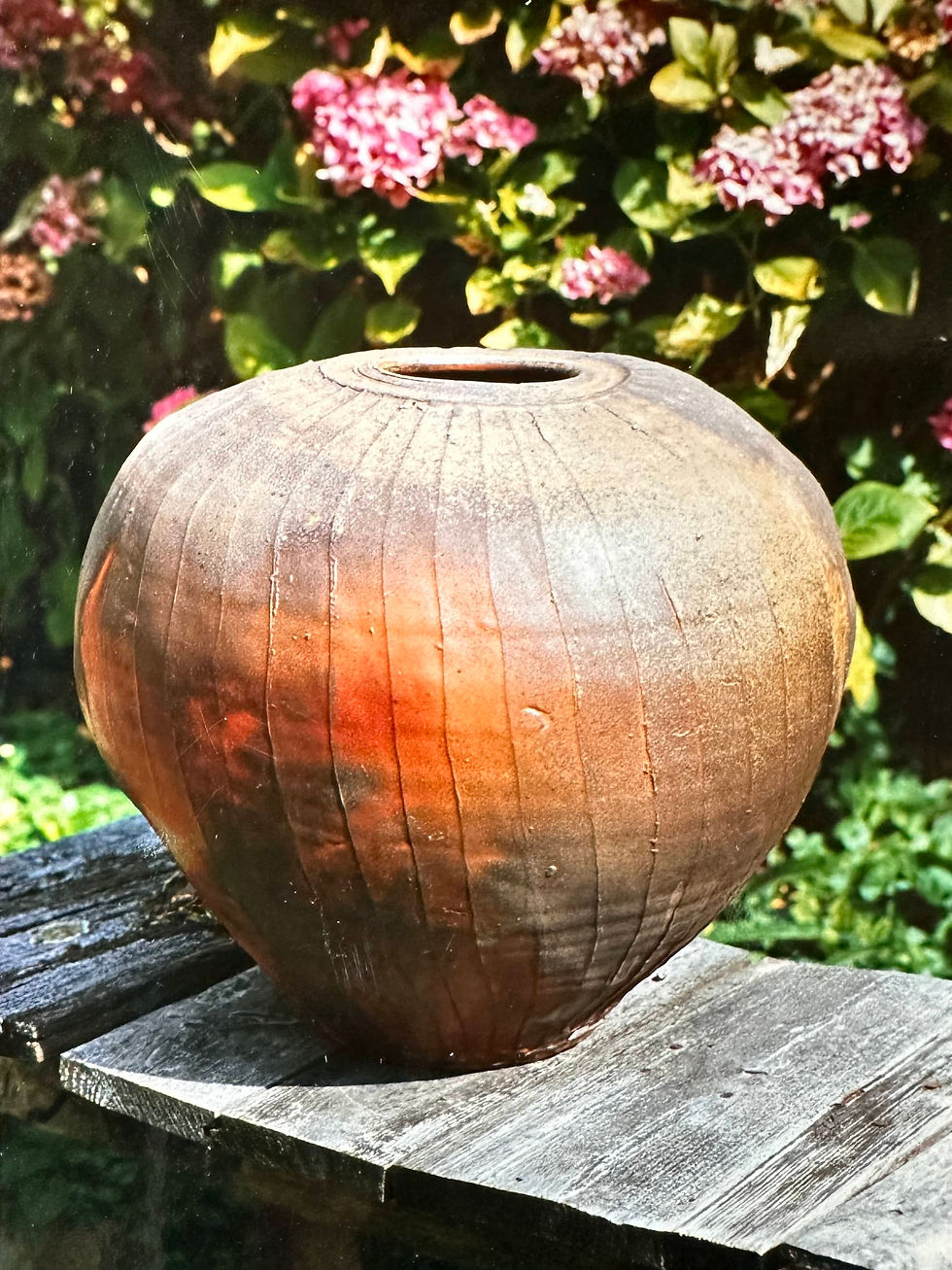 20 Céramiste contemporain - Vase.jpg