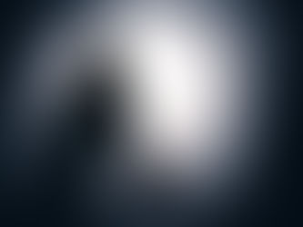 Personne seule dans l’ombre, illustration d’un sentiment de culpabilité envahissant