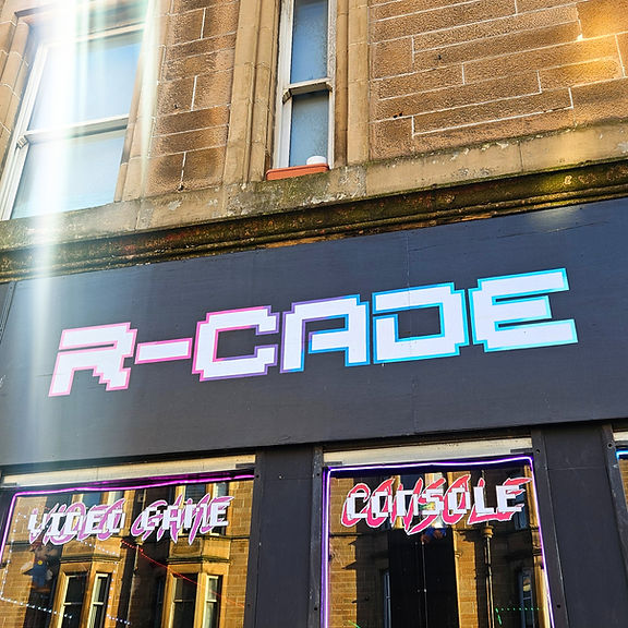 R-CADE Front Exterior