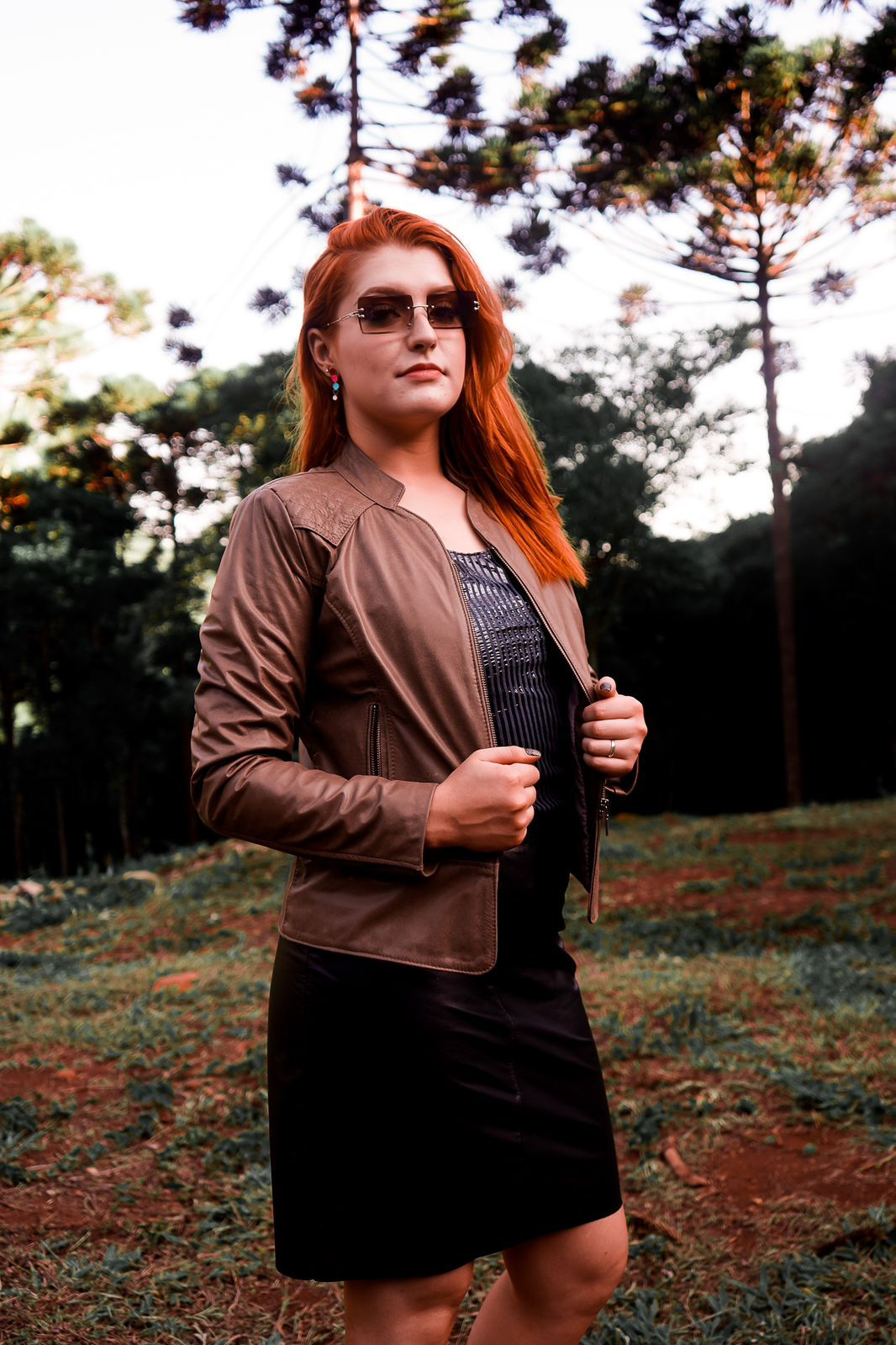 Jaqueta Feminina com Gola "V"