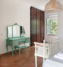 casadovagar_collab_beaba-17 red.png