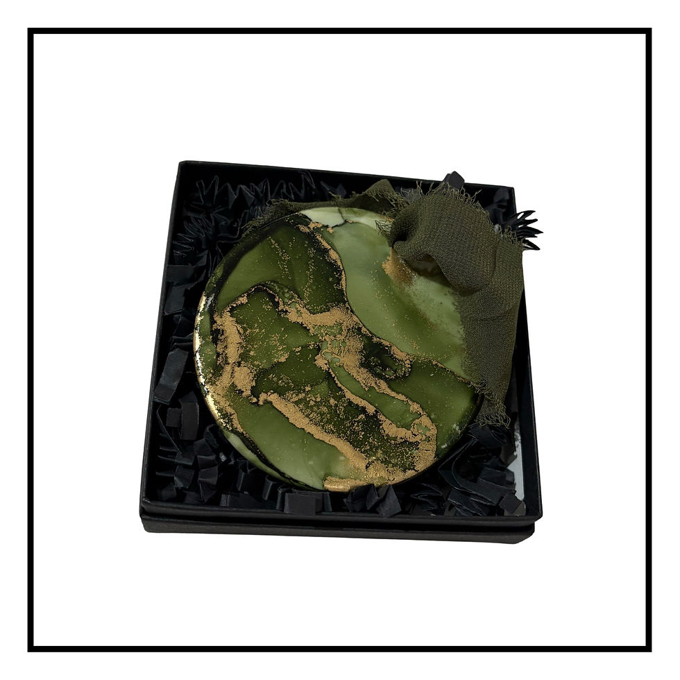 Thumbnail: Lindsay Oliphant Fine Art Disk Hanging Decoration 