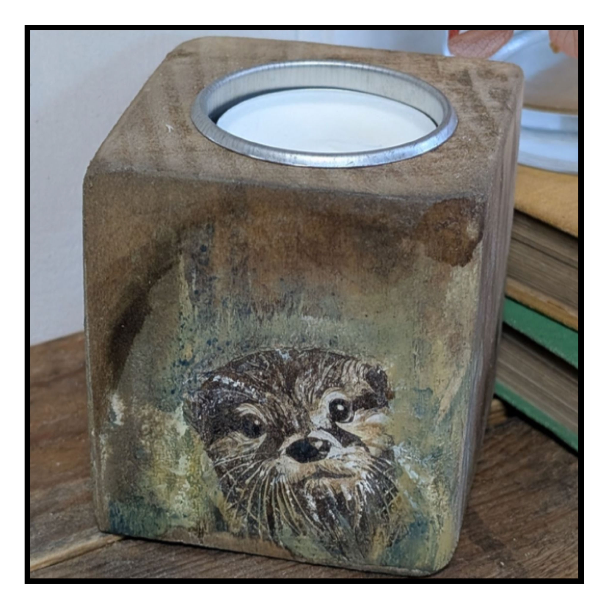 Thinking Of Ewe At The Waters Edge Tealight Holder (Single)