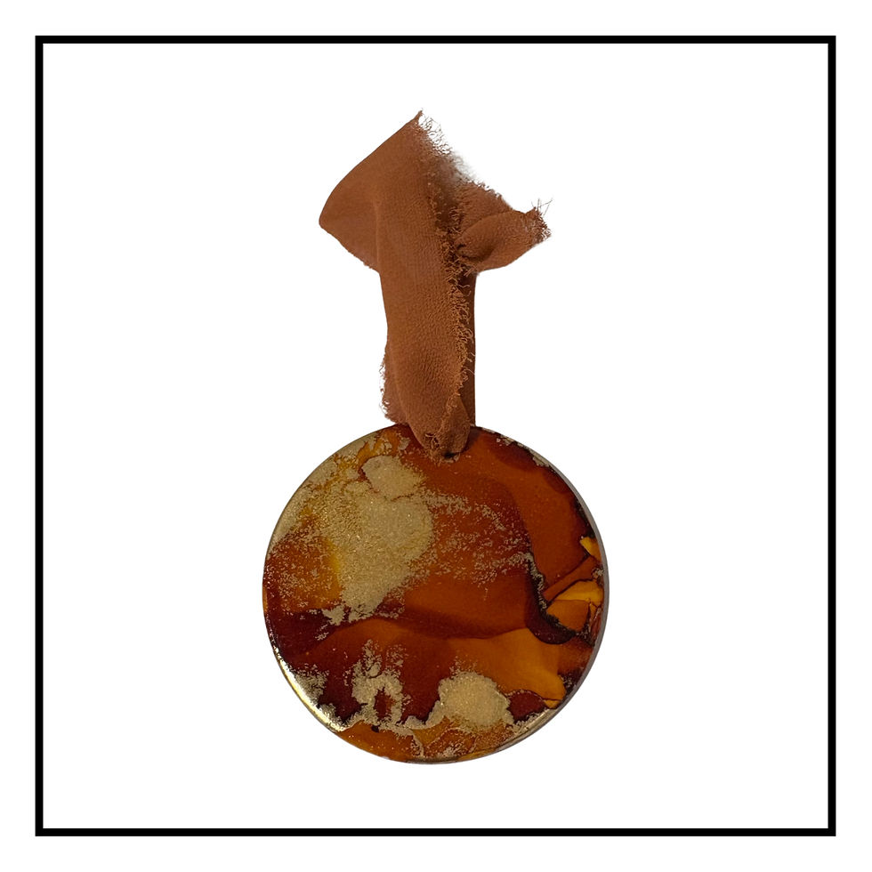 Thumbnail: Lindsay Oliphant Fine Art Disk Hanging Decoration 