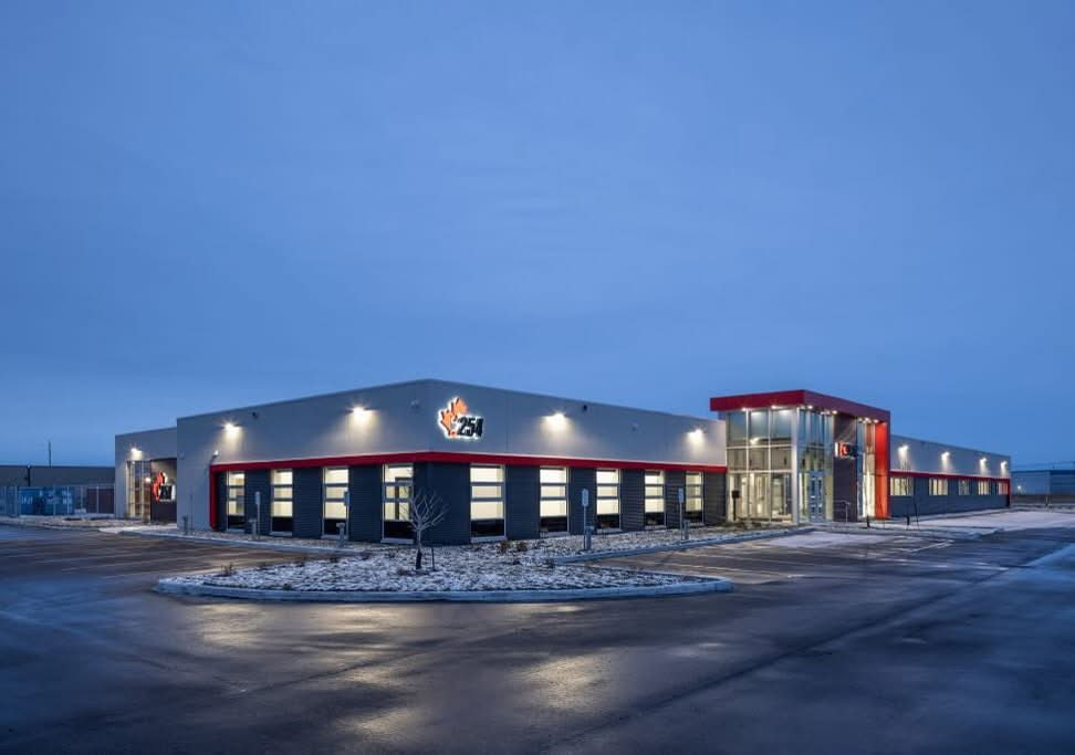 KEEPING FAMILIES STRONG: UA LOCAL 254’S IMPACTFUL DONATION!