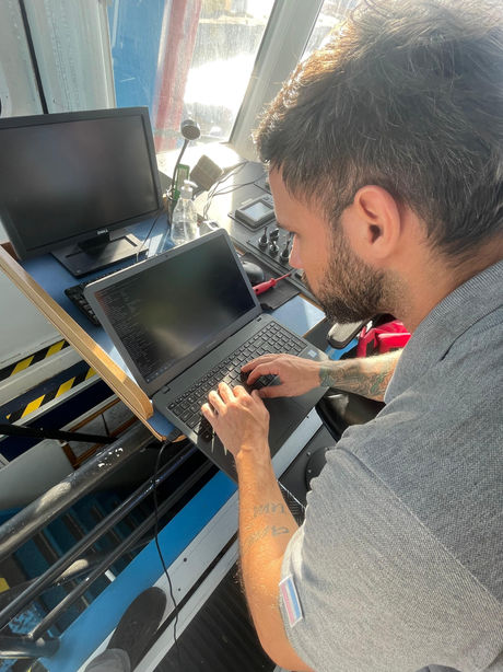 Rollover AIS Furuno FA-150