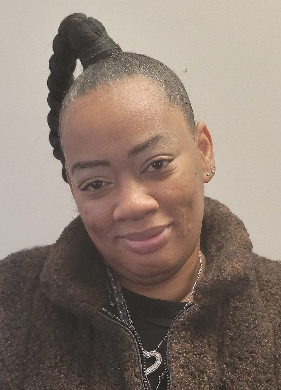 Sheila Davis, Driver of the Month (March 2022)
