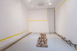YUVAL CHEN 131016 ARTSPACE2223