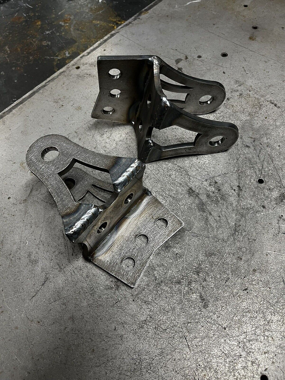 Thumbnail: Traction Bar Frame Mounts