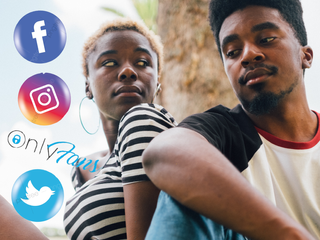 FOXYLOVE: Stop Patriarchal-Policing Your Partners Online