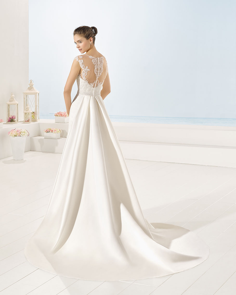 Thumbnail: Luna Novias - Yucantan UK16