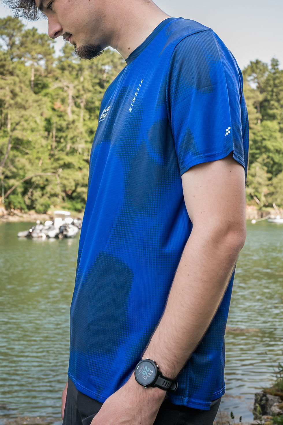 Miniature : T-shirt technique bleu électrique L'Ultra Marin® x Kinetik - Homme