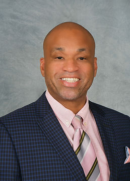 Al Headshot _edited.jpg