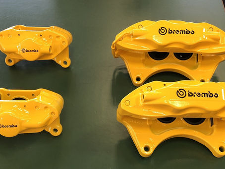 ブレンボキャリパーオーバーホール&色替え