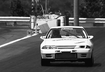 ドラッグレースR32GTR.jpg
