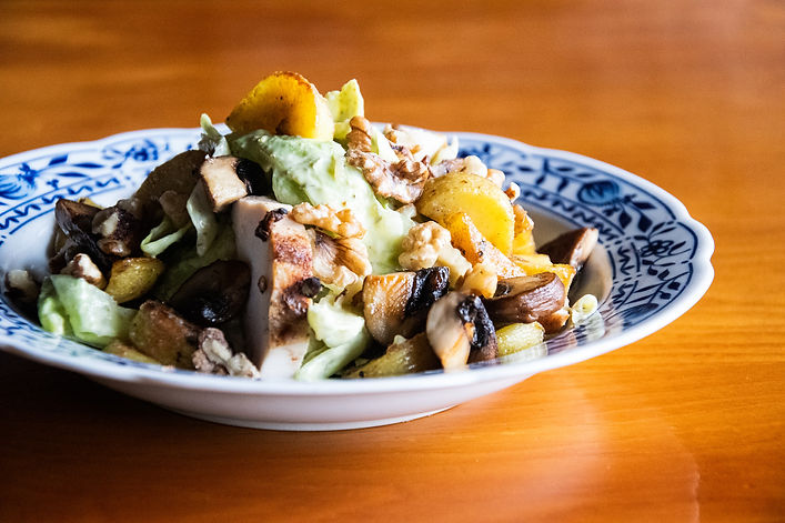 salat-nuesse-holzkochbuch-zander-holzstudio-kyritz