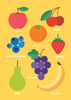 ngā huarākau / fruit