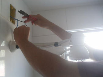 Instalar-Um-Chuveiro-Eletrico-Com-Segura