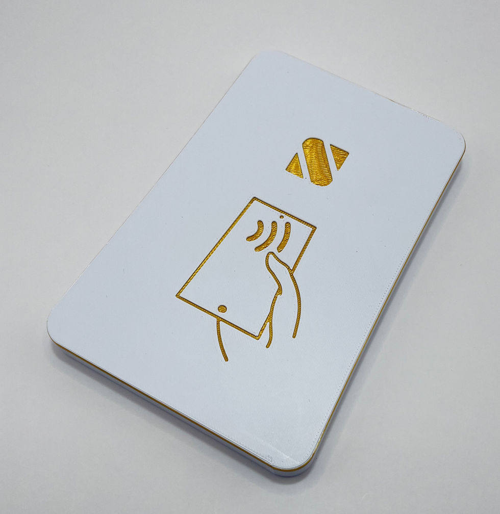 Miniaturbild: The Loop in white and gold for mobile contactless fundraising in churches and palaces