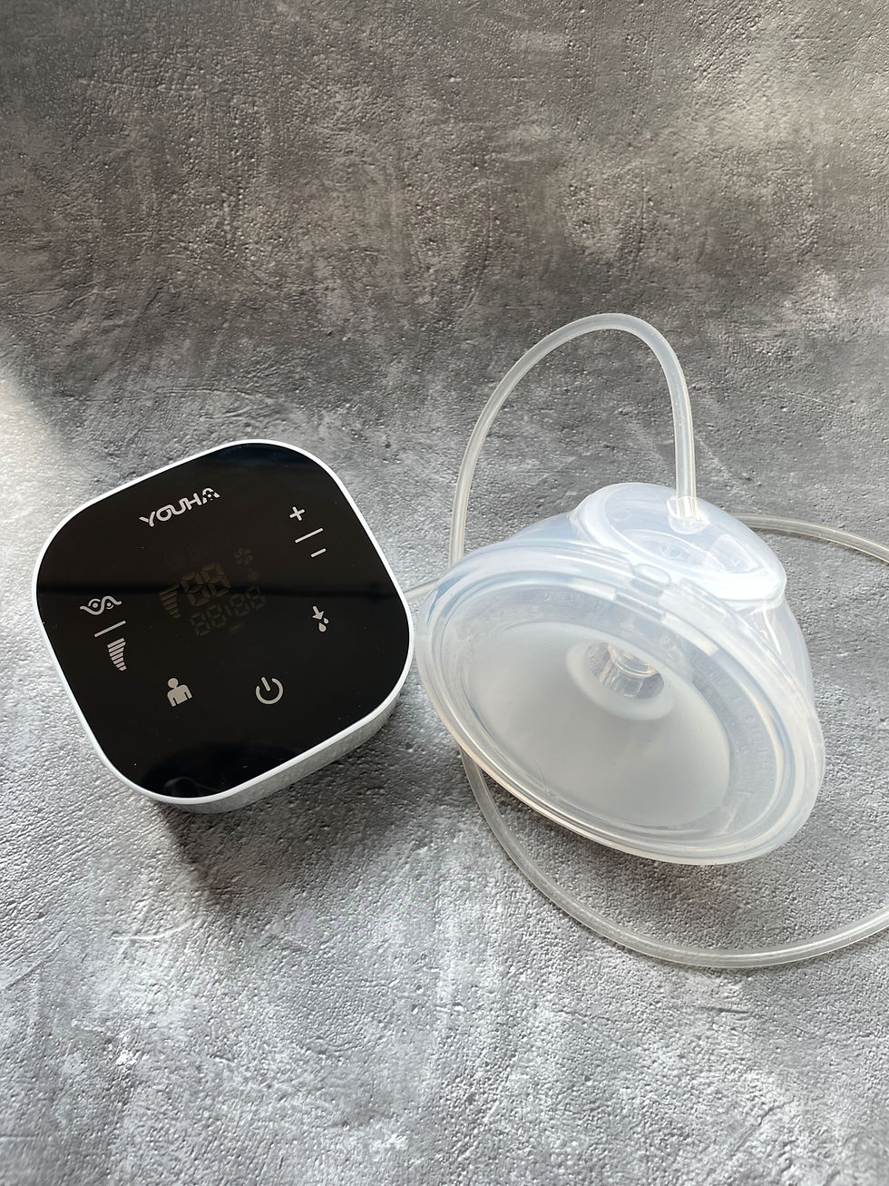 Thumbnail: Hola Wearable Breast Pump