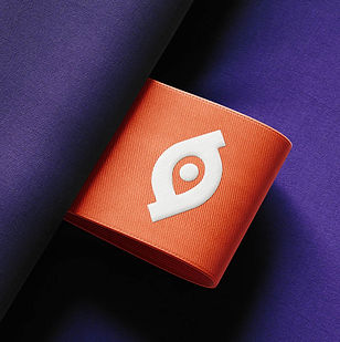 Vina-Cloth_Tag_Mockup_2.jpg