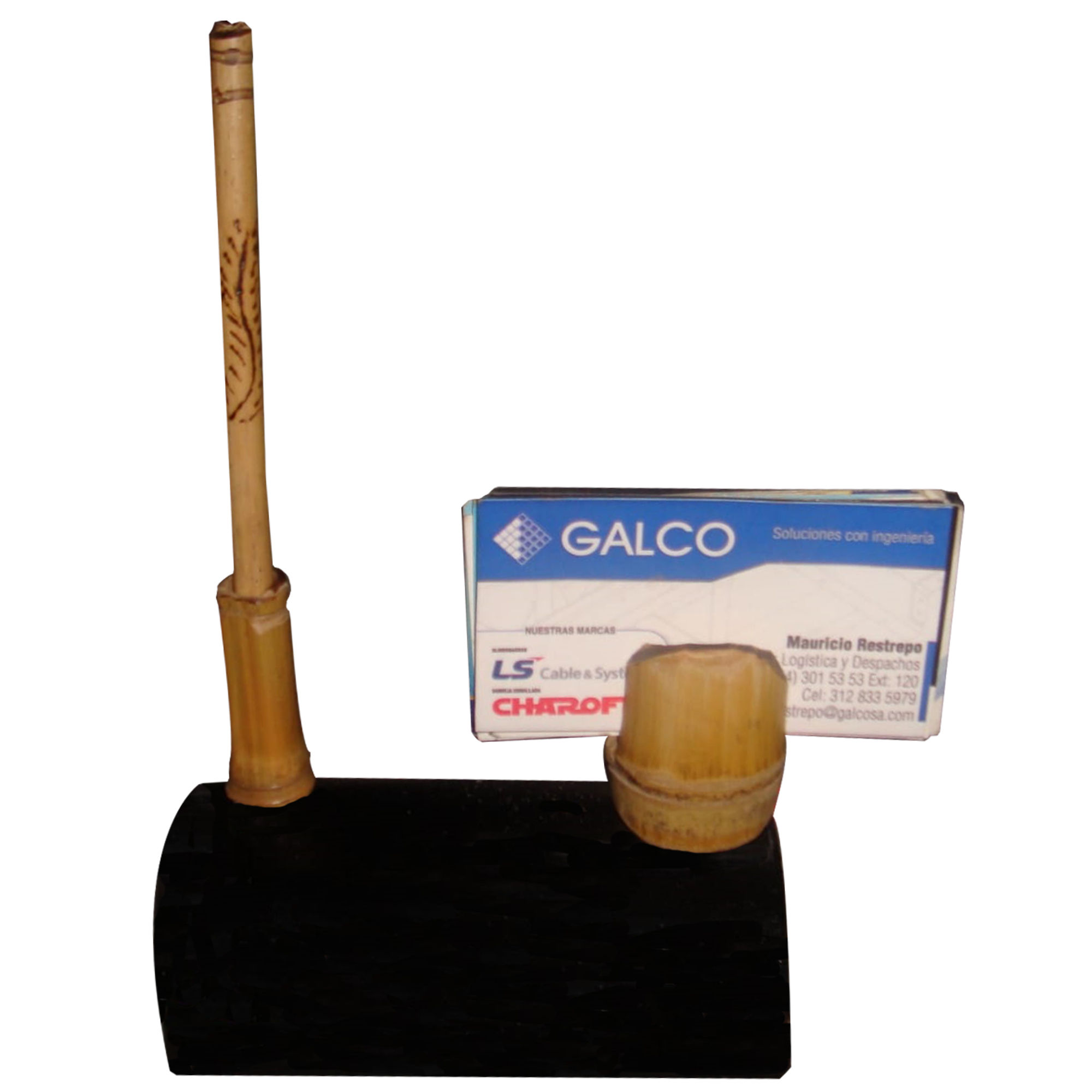 Ref. Artesanía 0076 Porta lapicero con tarjetero