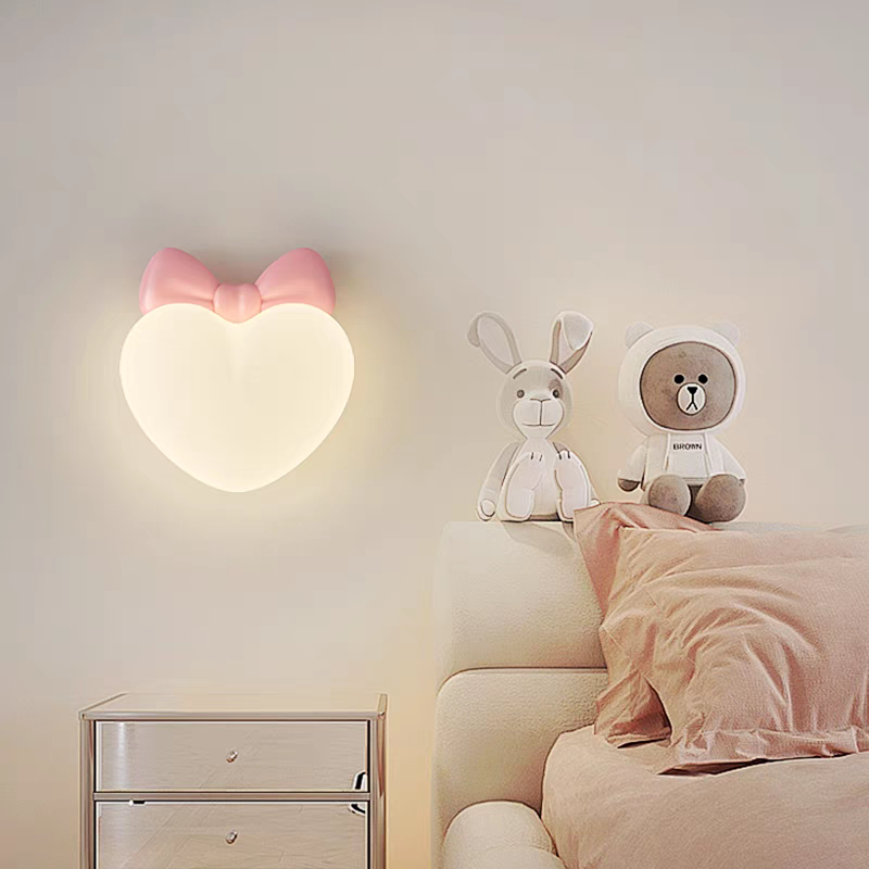 Thumbnail: Little Paws Cloud Wall Lamp