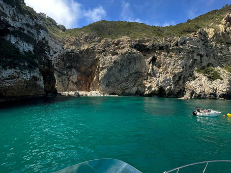 Calas de Dénia y Jávea en barco: rincones espectaculares
