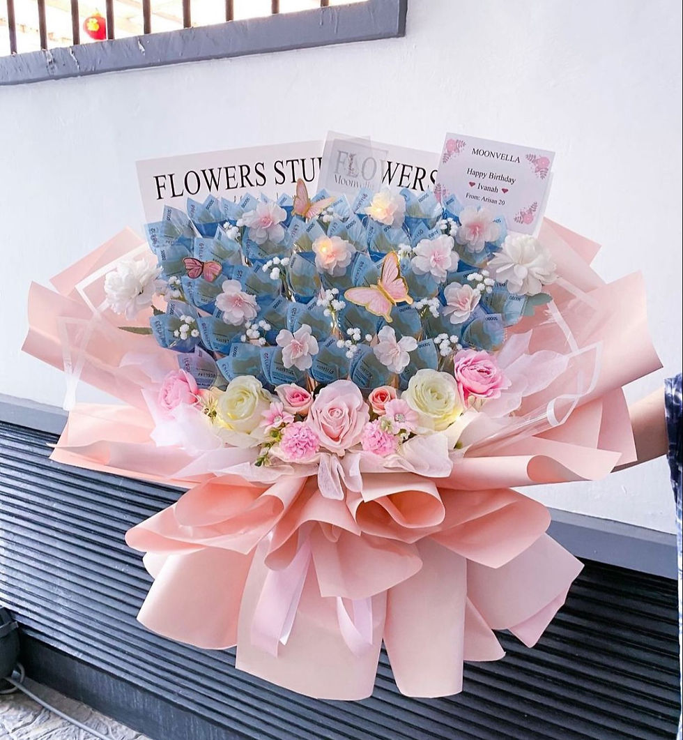 Tulip Money Bouquet Moonvella