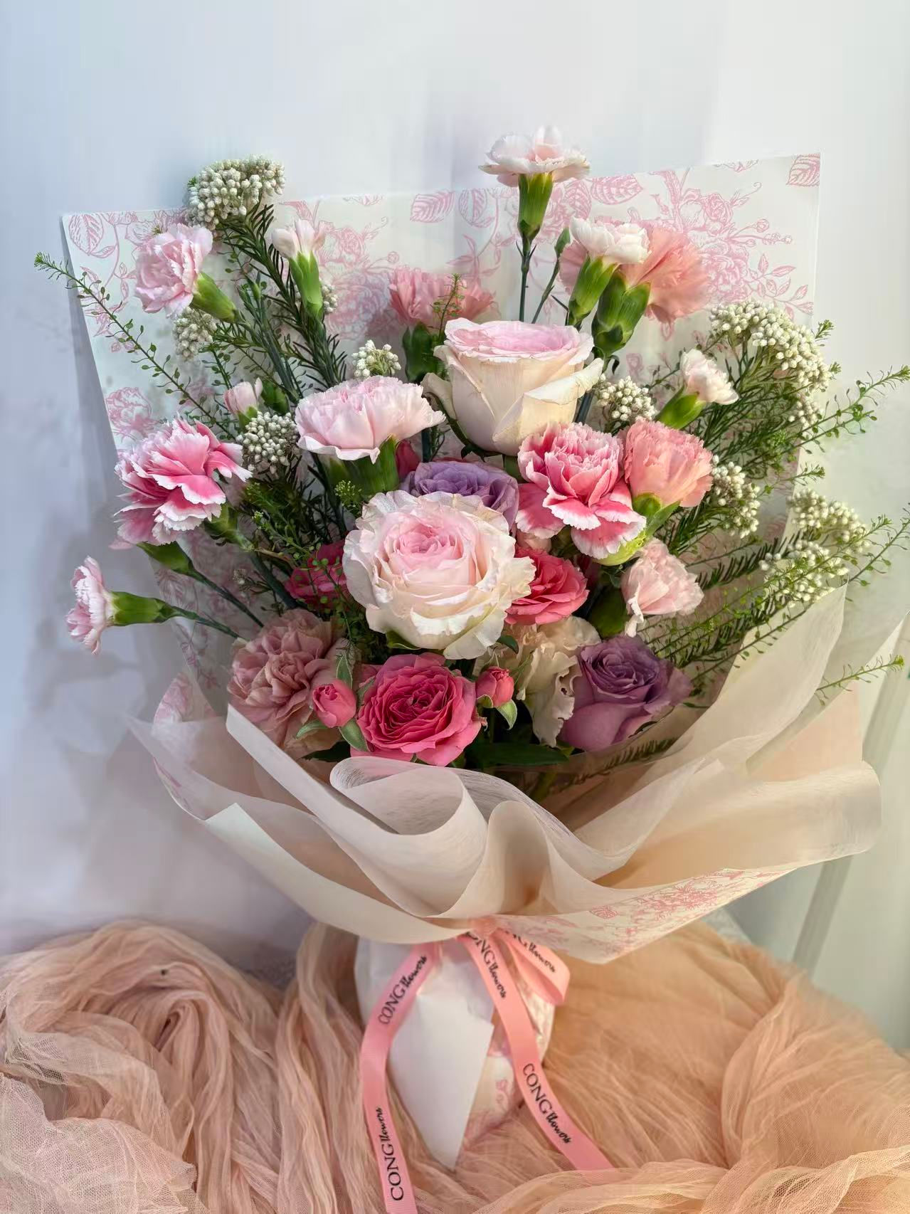 Rose and carnation medium bouquet