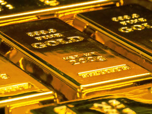 Forecasting Gold Prices with TimeGPT