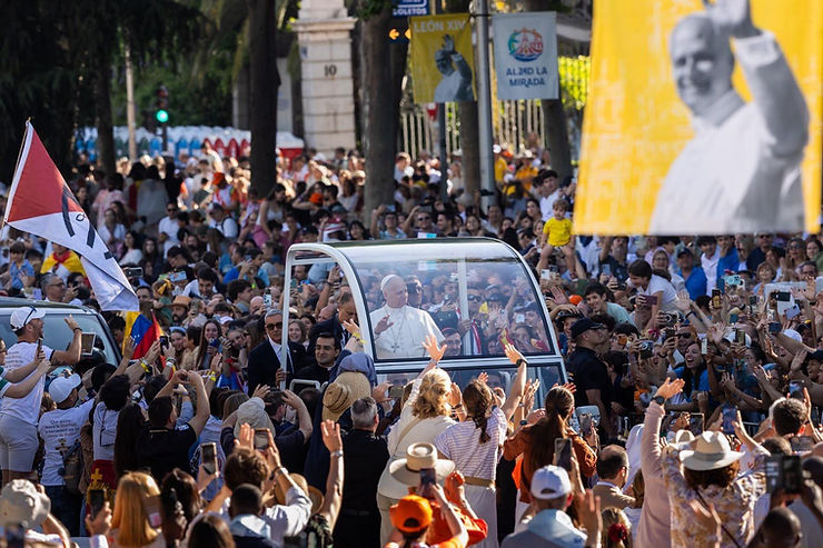 León XIV durante su viaje Apostólico en España