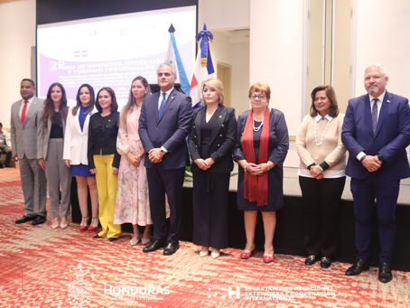 Segundo Foro de Negocios Inversión, y Turismo entre República Dominicana y Honduras
