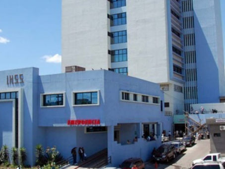 Segundo día sin atención en el IHSS del barrio La Granja