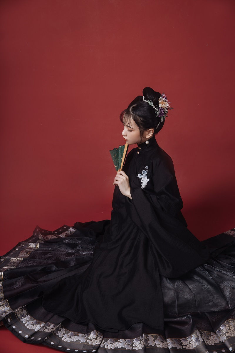 Thumbnail: 葡萄 Grapes | Ming Style Hanfu