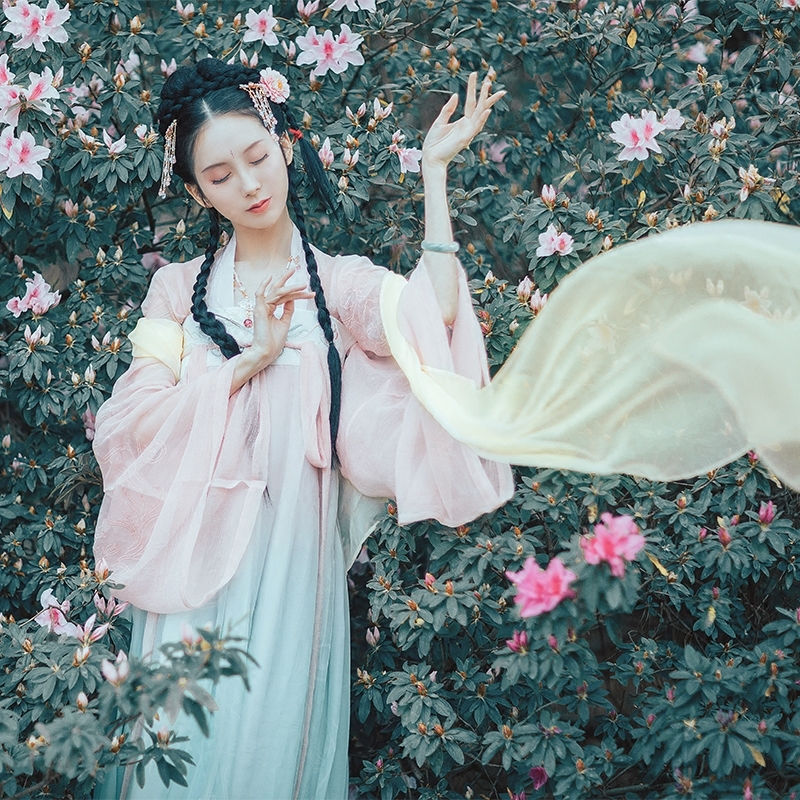 Thumbnail: 裴玄月PeiXuanYue