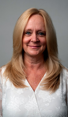 Mandy Ascend Bank-2.jpg